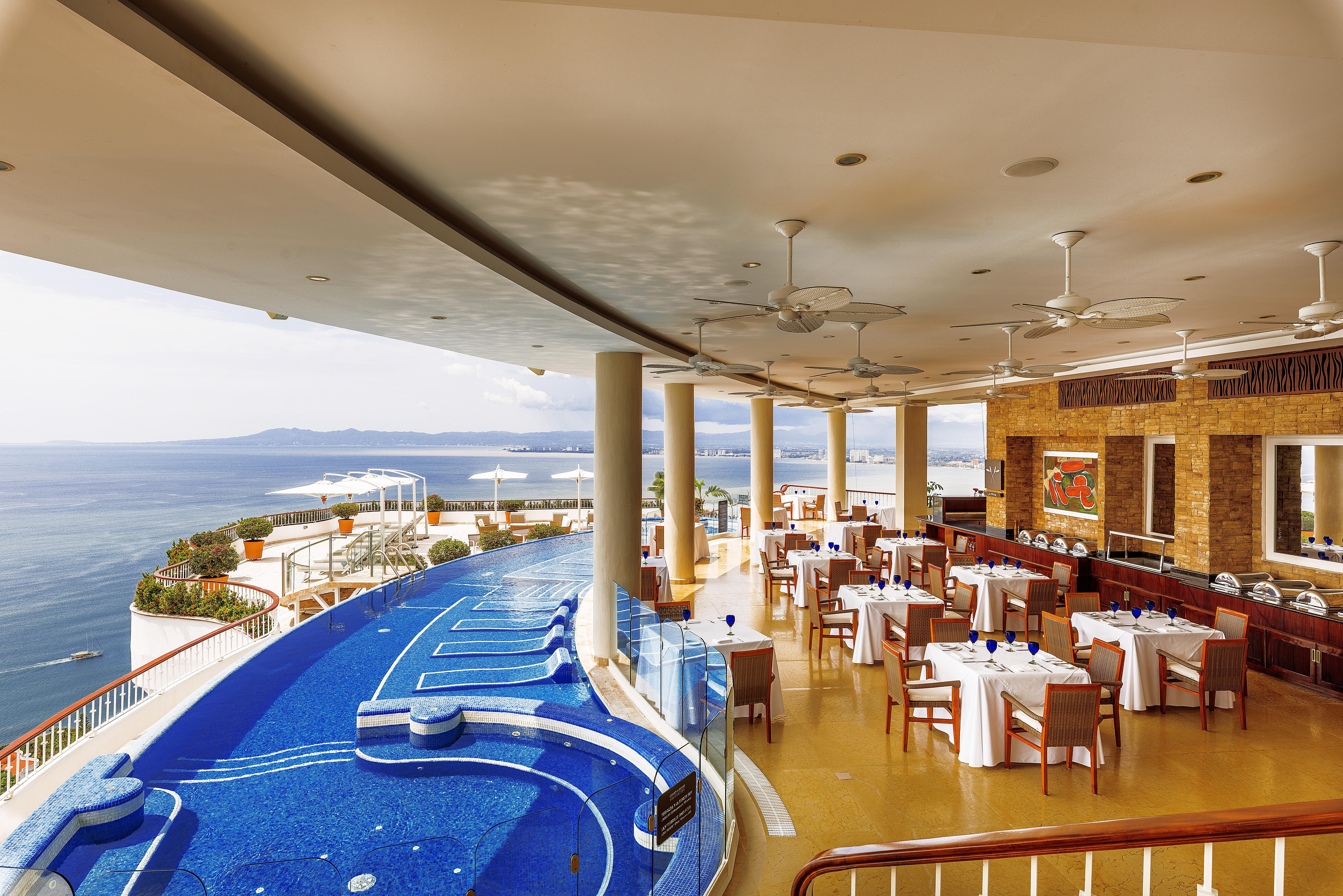Grand Miramar All Luxury Suites & Residences (Adults Only) Puerto Vallarta Dış mekan fotoğraf